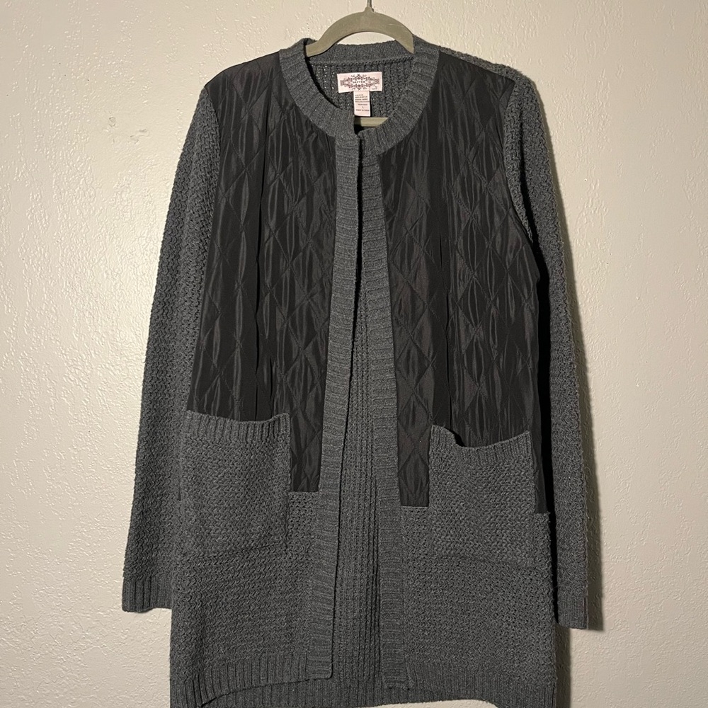 Oliver Gray and Black Cardigan Poncho Sweater SZ L Knit Acrylic Cozy Casual